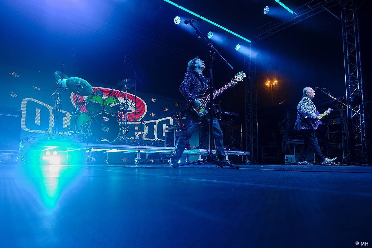 Michal Hrůza a Olympic zpívali v Plzni pro kulturu