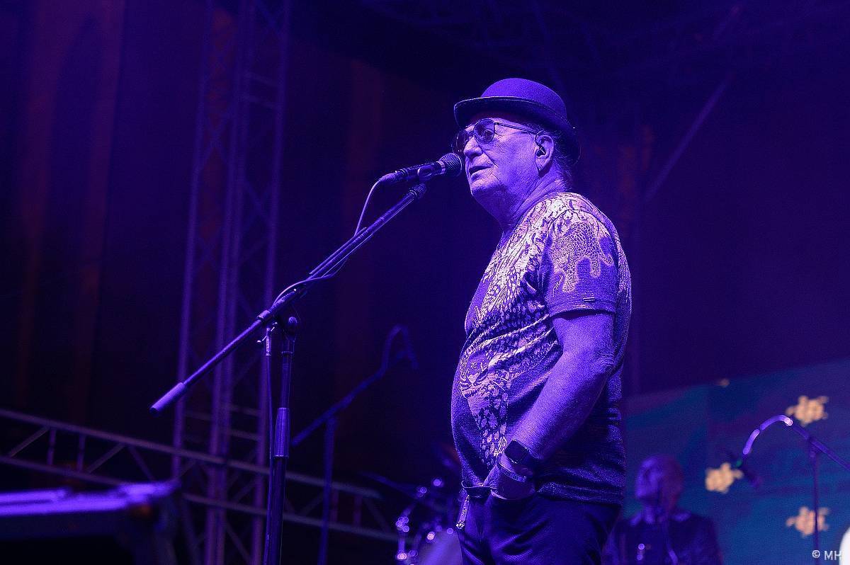 Michal Hrůza a Olympic zpívali v Plzni pro kulturu