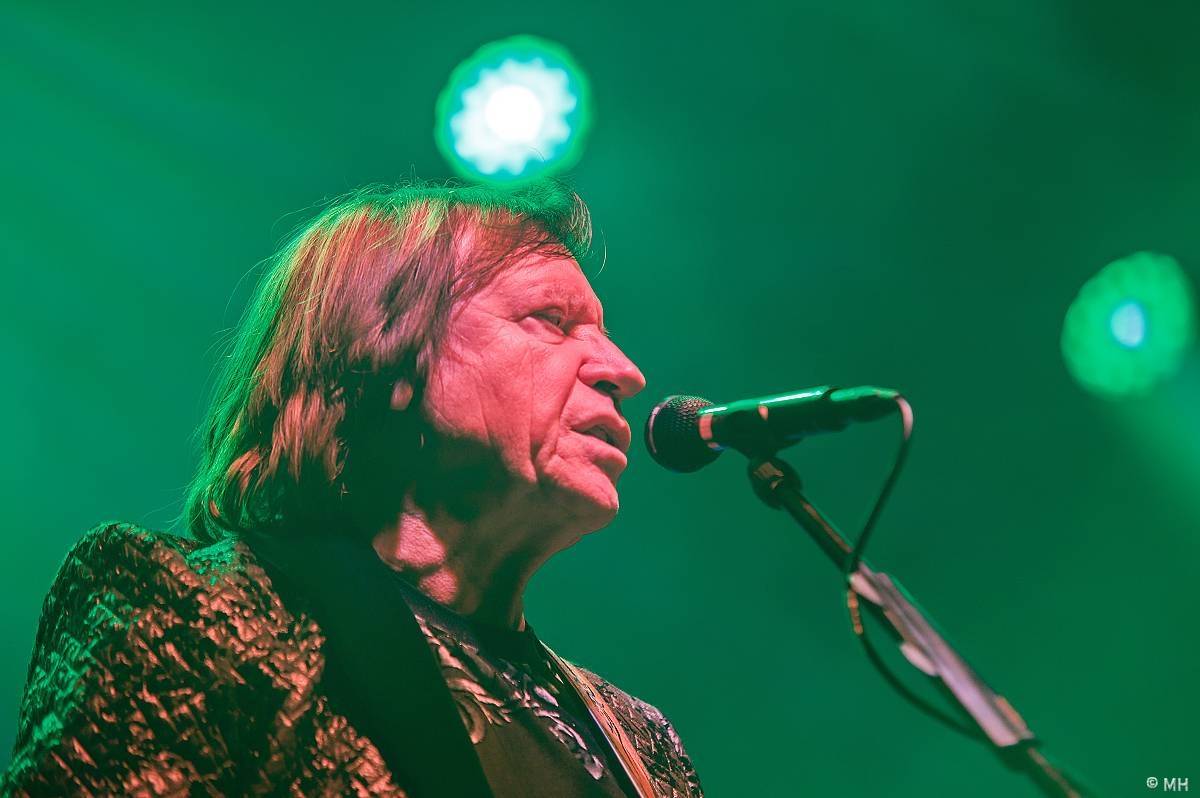 Michal Hrůza a Olympic zpívali v Plzni pro kulturu