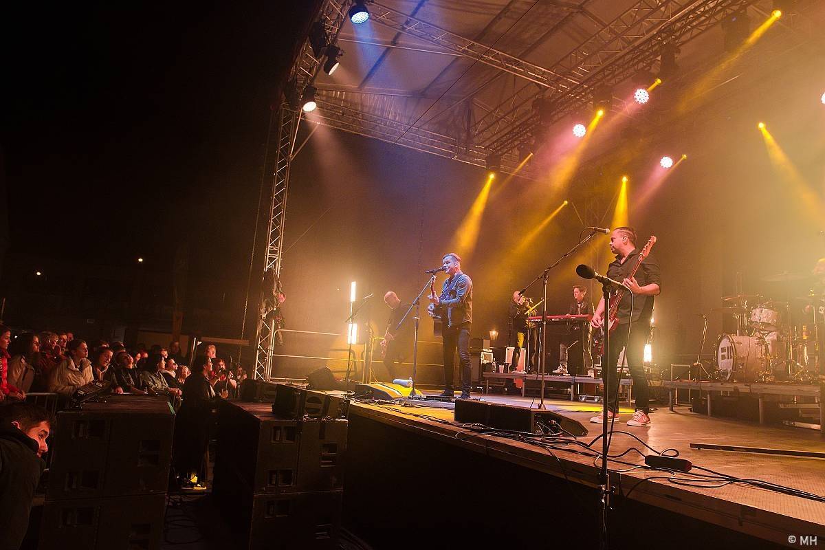 Chinaski oslavovali v létě svobodu, poslední koncert turné odehráli v Plzni