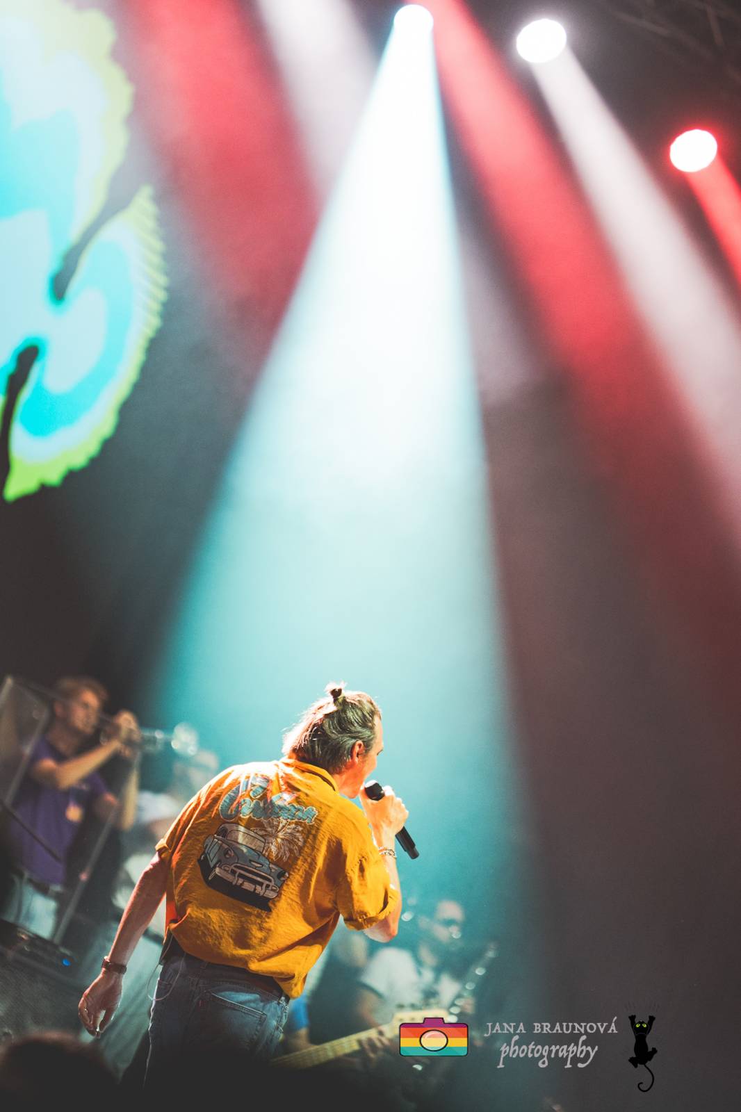 Vojtěch Dyk v Plzni zahájil turné V Přítomnosti. Vzpomínal na tátu i účast na Žebříku