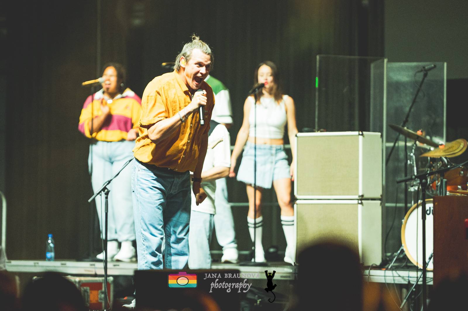 Vojtěch Dyk v Plzni zahájil turné V Přítomnosti. Vzpomínal na tátu i účast na Žebříku