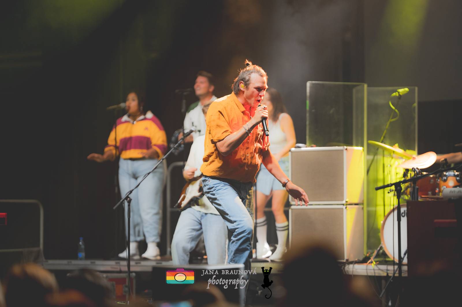 Vojtěch Dyk v Plzni zahájil turné V Přítomnosti. Vzpomínal na tátu i účast na Žebříku