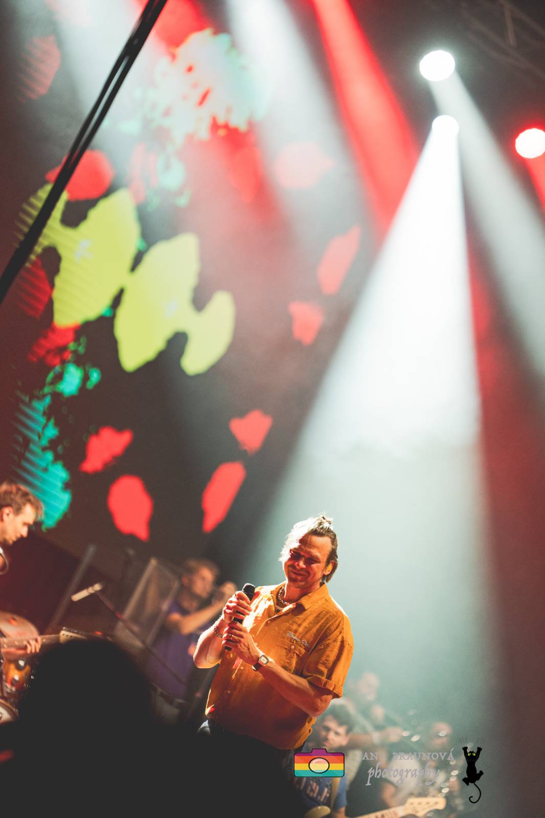 Vojtěch Dyk v Plzni zahájil turné V Přítomnosti. Vzpomínal na tátu i účast na Žebříku