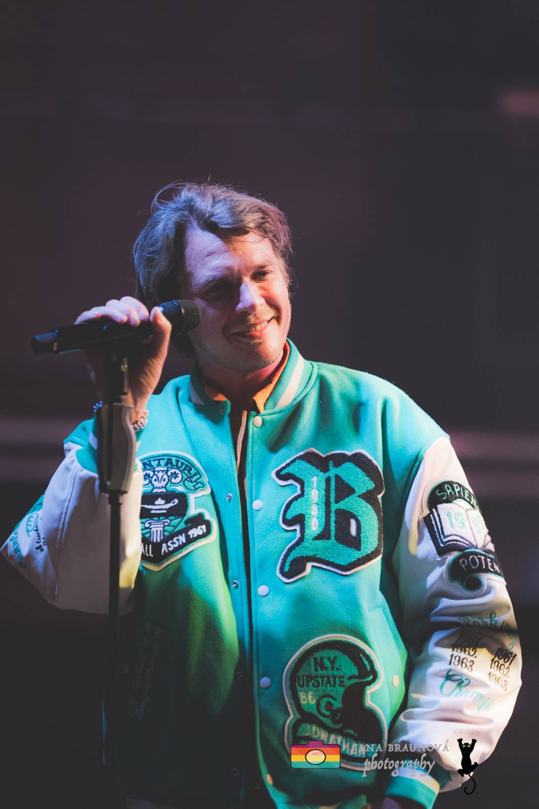 Vojtěch Dyk v Plzni zahájil turné V Přítomnosti. Vzpomínal na tátu i účast na Žebříku