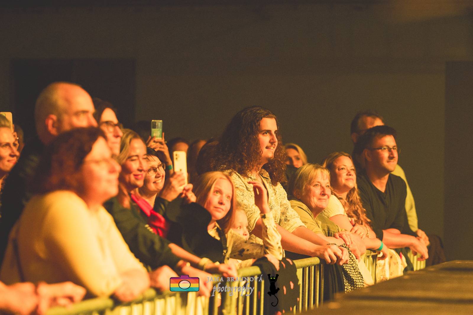 Vojtěch Dyk v Plzni zahájil turné V Přítomnosti. Vzpomínal na tátu i účast na Žebříku