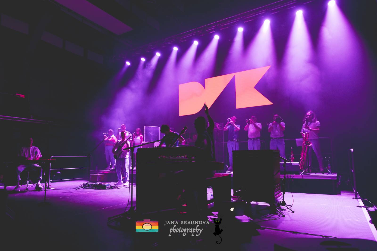 Vojtěch Dyk v Plzni zahájil turné V Přítomnosti. Vzpomínal na tátu i účast na Žebříku