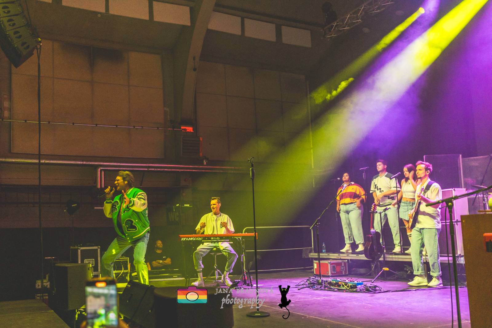 Vojtěch Dyk v Plzni zahájil turné V Přítomnosti. Vzpomínal na tátu i účast na Žebříku