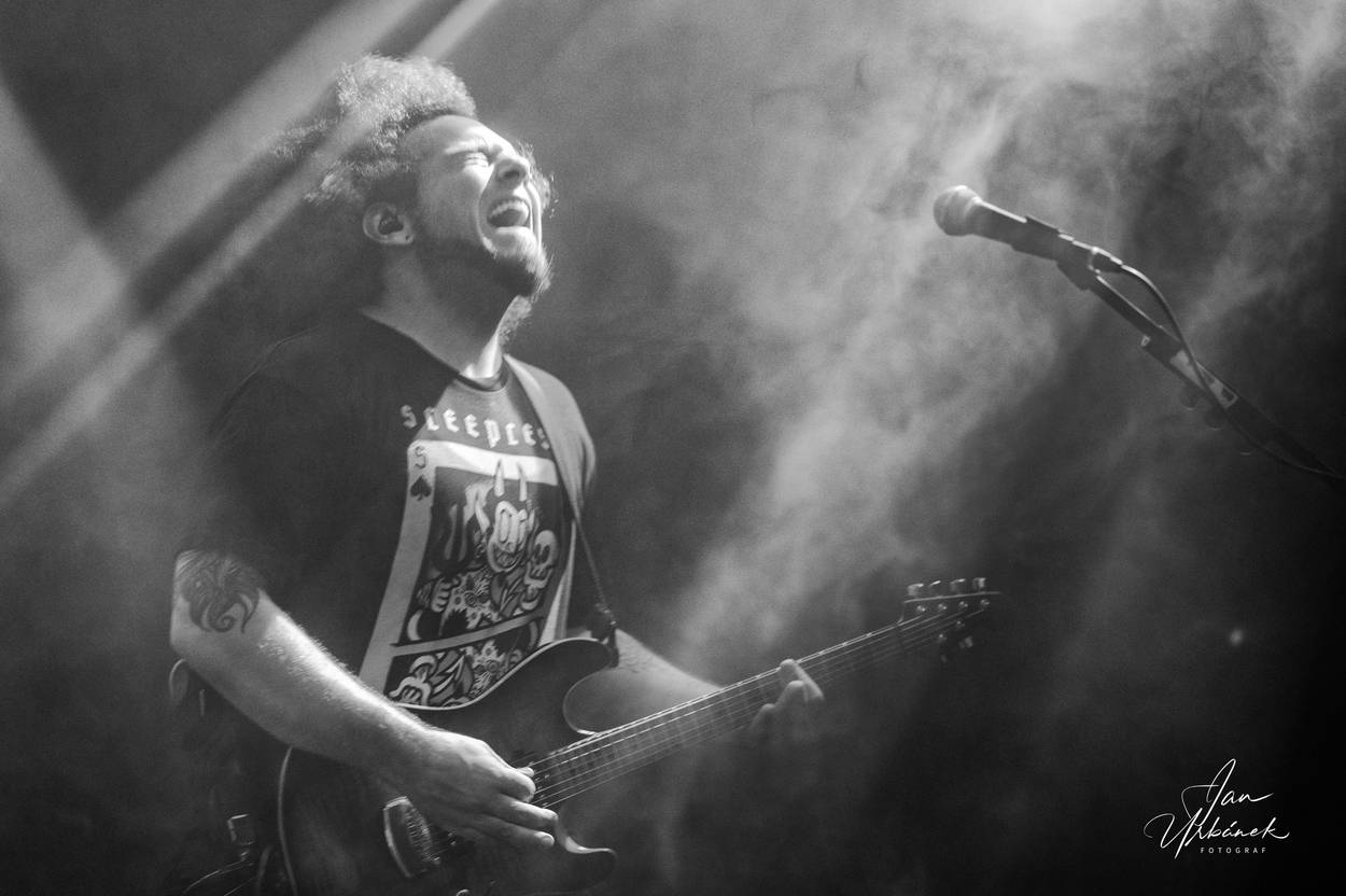 Frog Leap se vrátil do Prahy, vsadil na menší prostory a kontakt s publikem