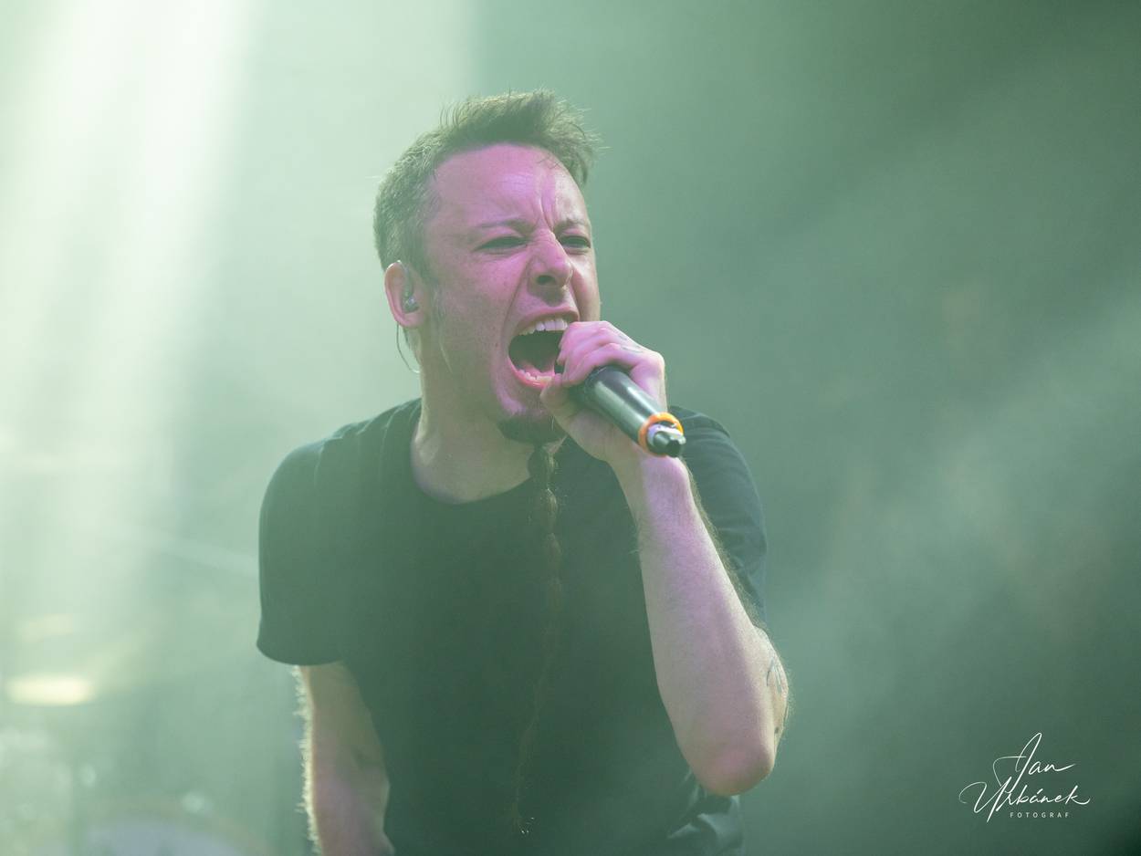 Frog Leap se vrátil do Prahy, vsadil na menší prostory a kontakt s publikem