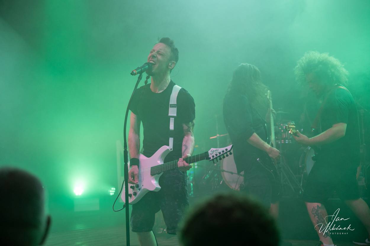 Frog Leap se vrátil do Prahy, vsadil na menší prostory a kontakt s publikem