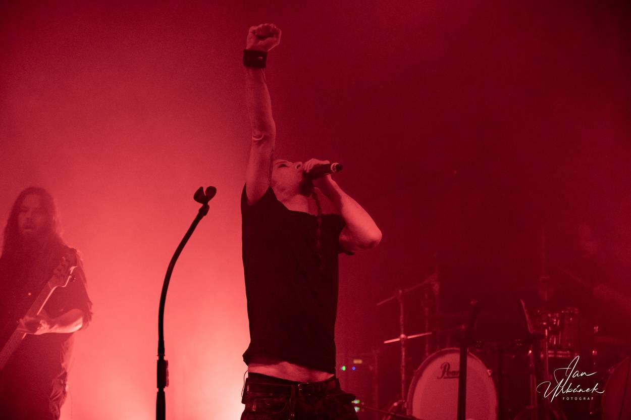 Frog Leap se vrátil do Prahy, vsadil na menší prostory a kontakt s publikem