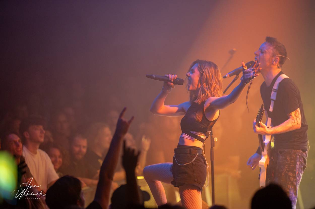 Frog Leap se vrátil do Prahy, vsadil na menší prostory a kontakt s publikem