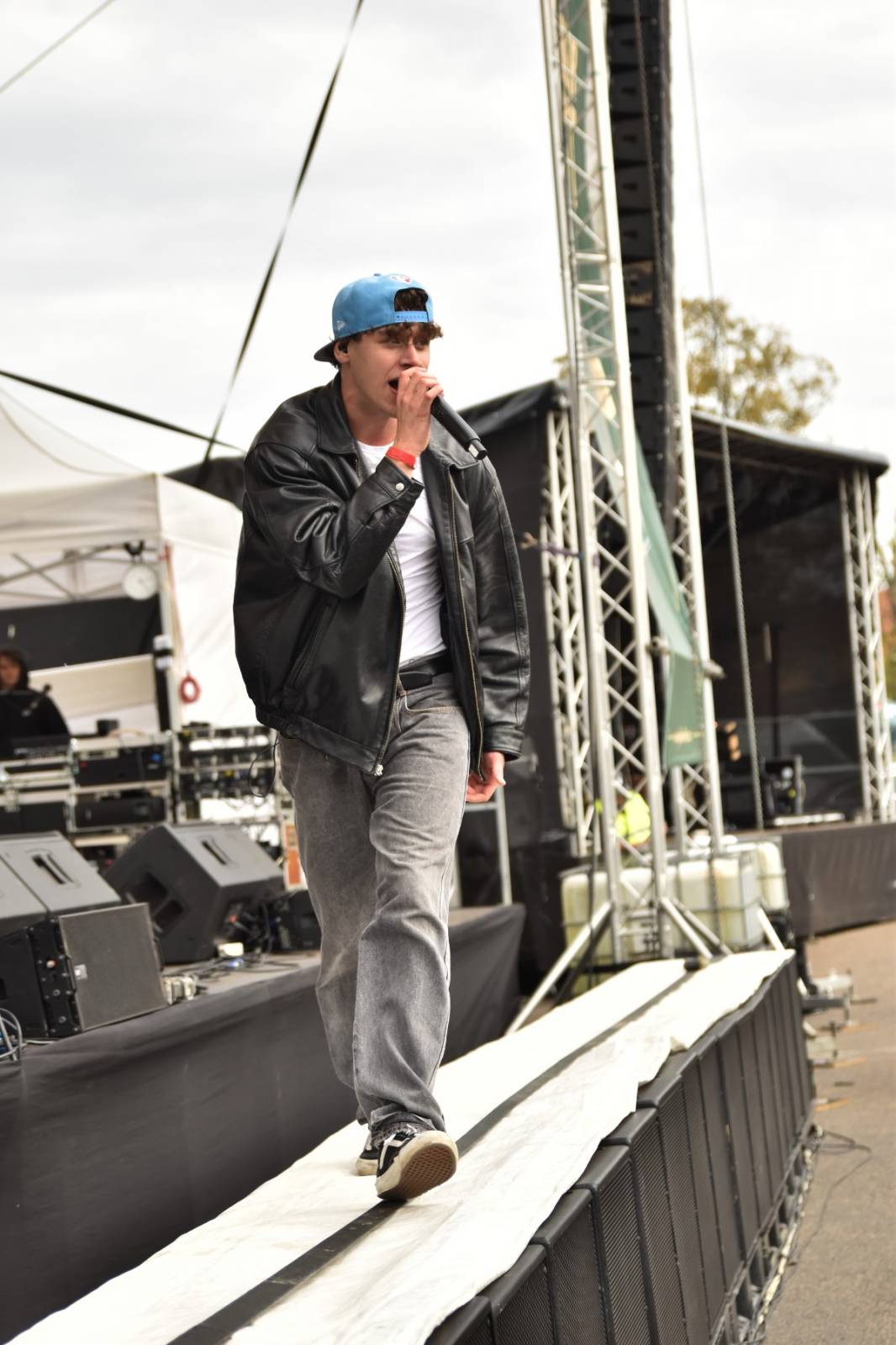 Druhý den Pilsner Festu zahájil Sofian MedjMedj, zahráli i Mig 21, Tata Bojs a J.A.R.