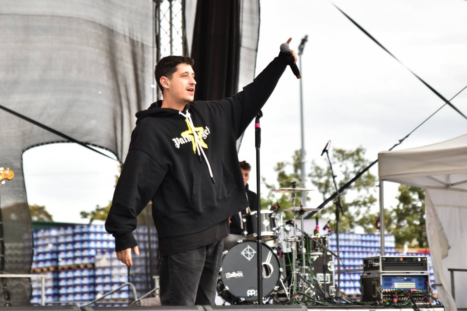 Druhý den Pilsner Festu zahájil Sofian MedjMedj, zahráli i Mig 21, Tata Bojs a J.A.R.