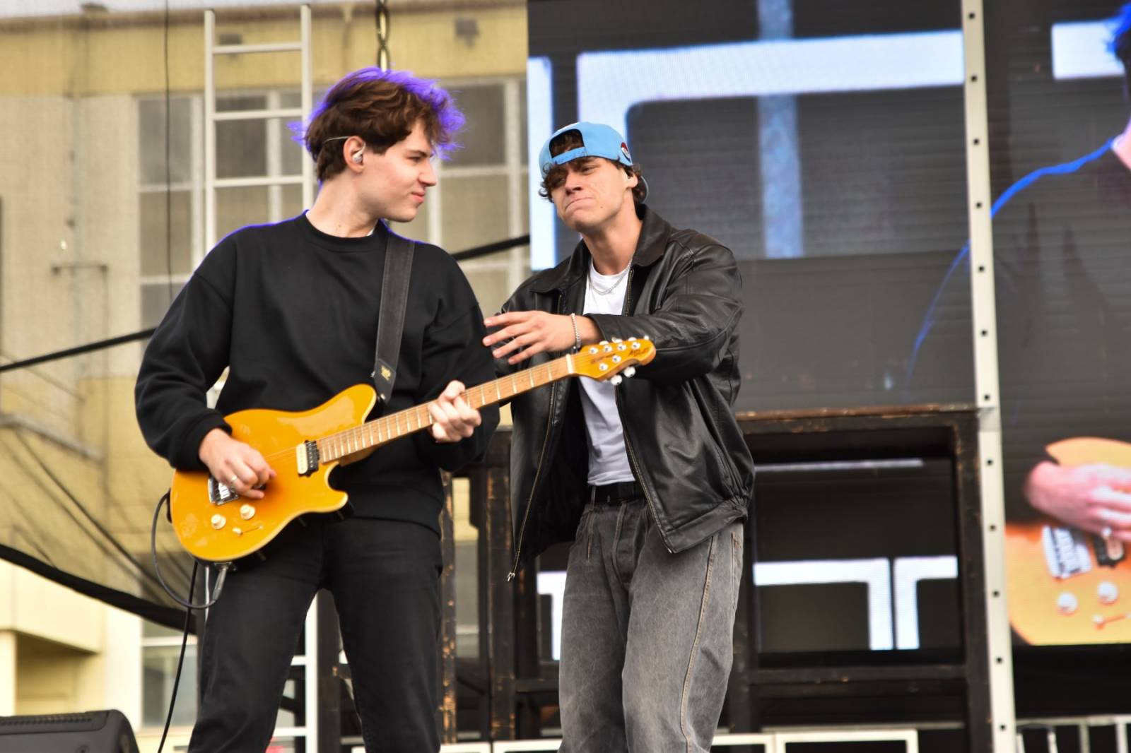 Druhý den Pilsner Festu zahájil Sofian MedjMedj, zahráli i Mig 21, Tata Bojs a J.A.R.