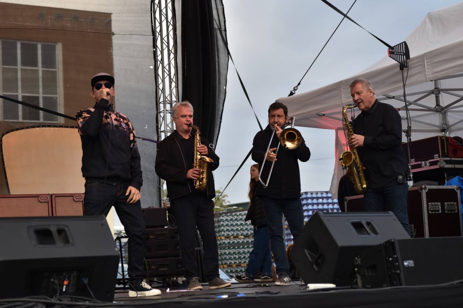 Druhý den Pilsner Festu zahájil Sofian MedjMedj, zahráli i Mig 21, Tata Bojs a J.A.R.