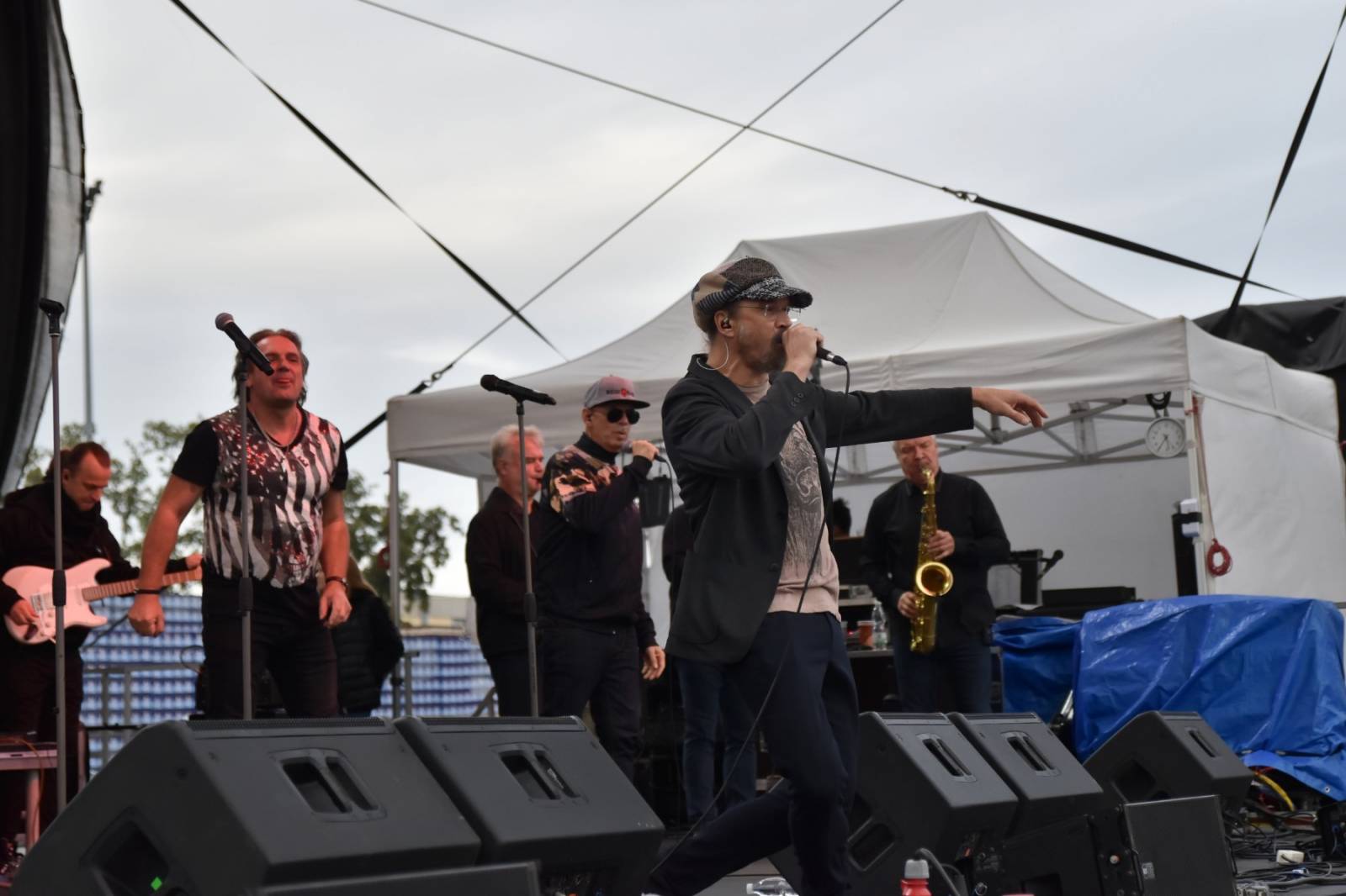 Druhý den Pilsner Festu zahájil Sofian MedjMedj, zahráli i Mig 21, Tata Bojs a J.A.R.