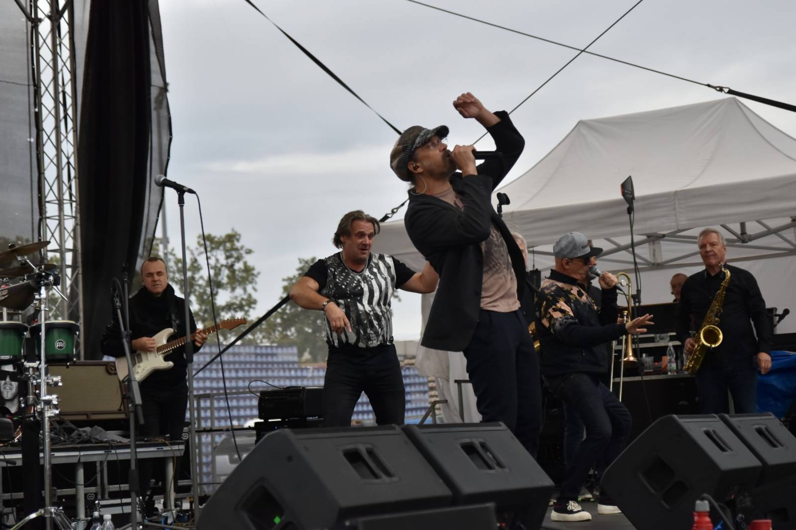 Druhý den Pilsner Festu zahájil Sofian MedjMedj, zahráli i Mig 21, Tata Bojs a J.A.R.