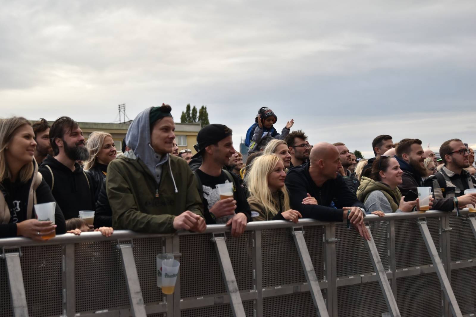 Druhý den Pilsner Festu zahájil Sofian MedjMedj, zahráli i Mig 21, Tata Bojs a J.A.R.