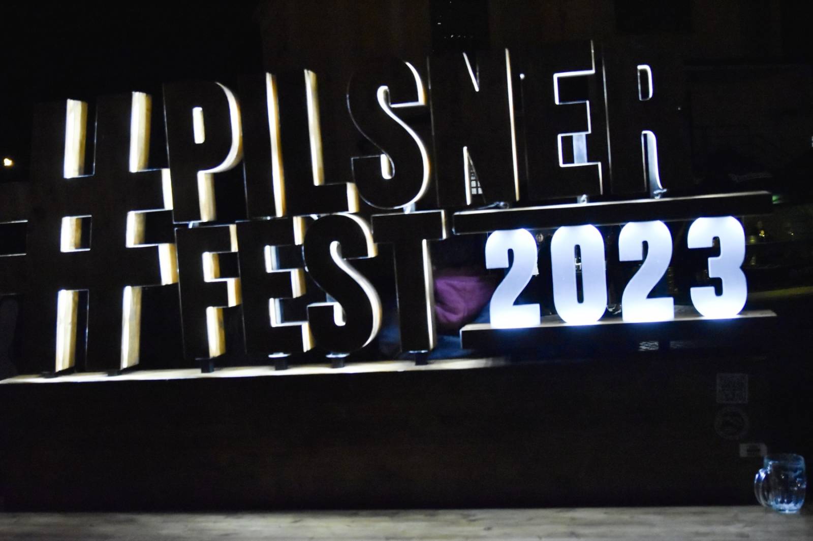 Druhý den Pilsner Festu zahájil Sofian MedjMedj, zahráli i Mig 21, Tata Bojs a J.A.R.