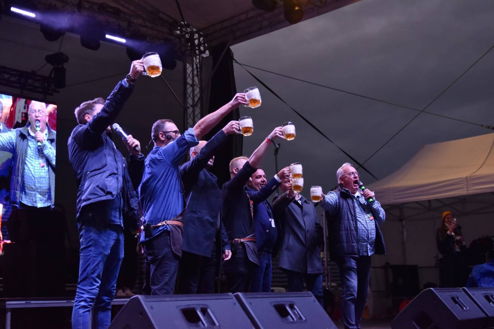 Druhý den Pilsner Festu zahájil Sofian MedjMedj, zahráli i Mig 21, Tata Bojs a J.A.R.