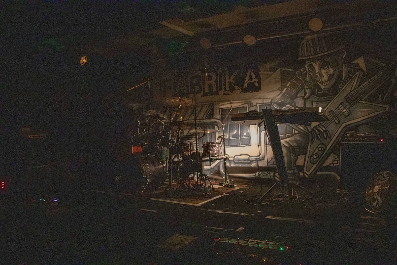 Hentai Corporation a Shogun Tokugawa dobyli Fabriku v Českých Budějovicích