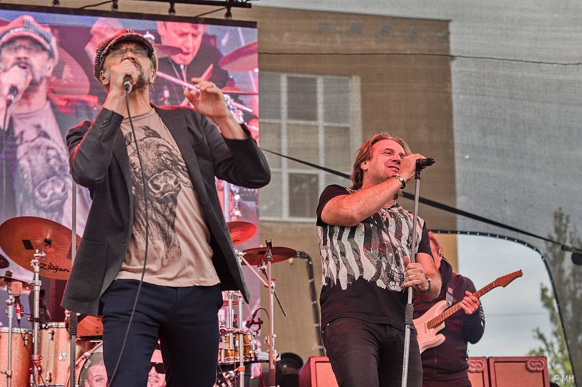 Sobota patřila v Plzni oslavám piva, zahráli Mig 21, Tata Bojs i J.A.R. 