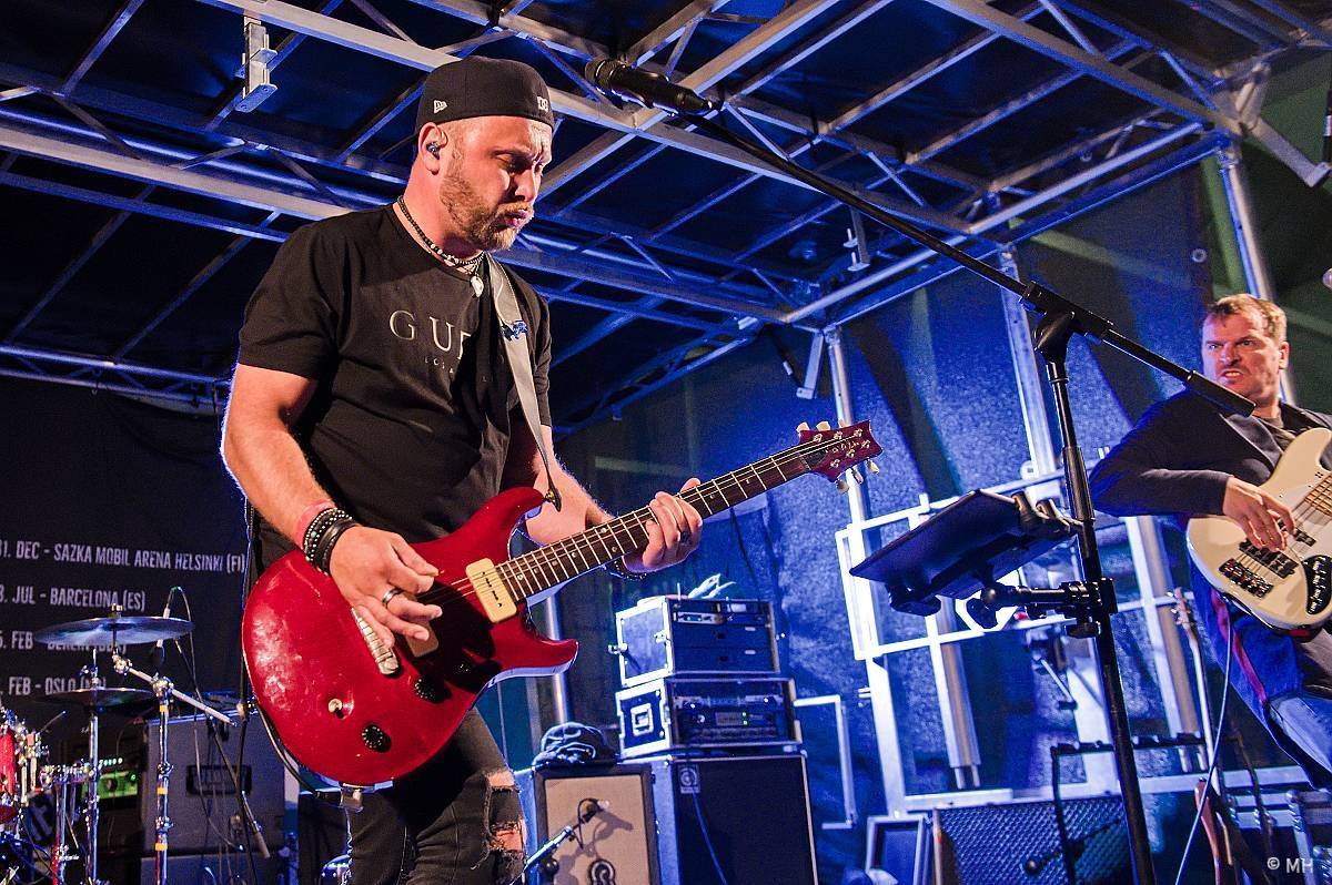 Sobota patřila v Plzni oslavám piva, zahráli Mig 21, Tata Bojs i J.A.R. 