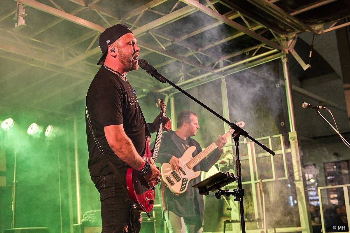 Sobota patřila v Plzni oslavám piva, zahráli Mig 21, Tata Bojs i J.A.R. 