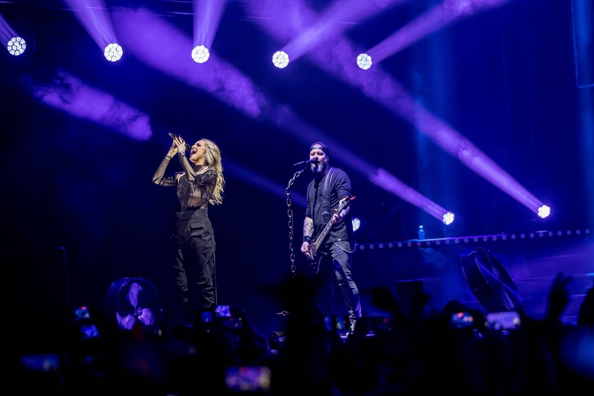 Škwor dvakrát vyprodal O2 universum, oslavil tam čtvrtstoletí i Zlatou desku