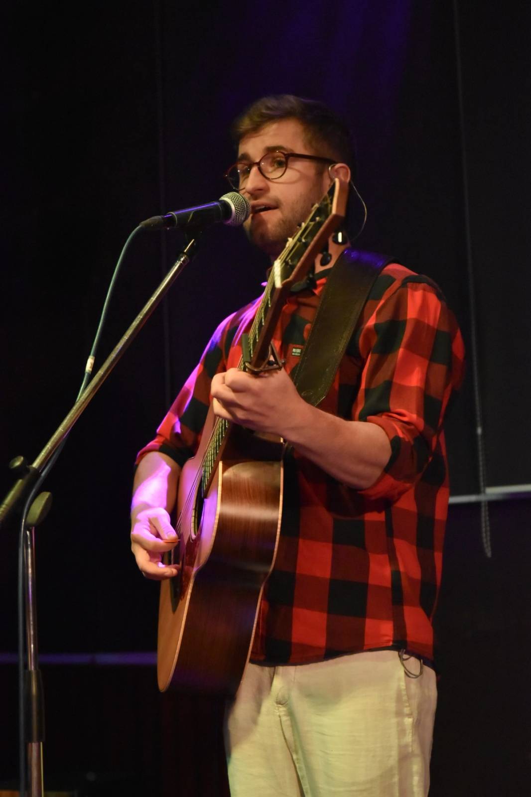 Michal Horák rozezpíval plzeňské fanoušky