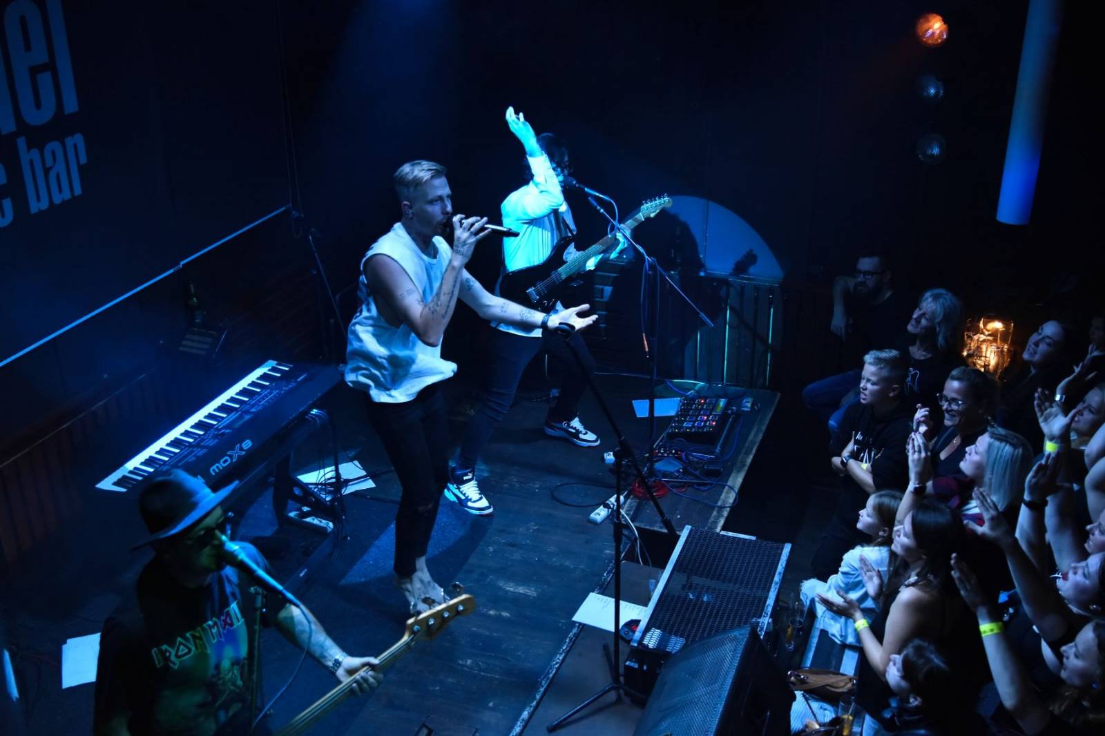 Pekař slaví deset let, v Plzni přehrál to nejlepší ze svých alb