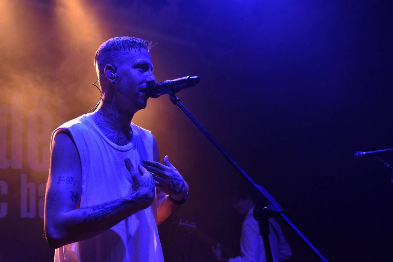 Pekař slaví deset let, v Plzni přehrál to nejlepší ze svých alb