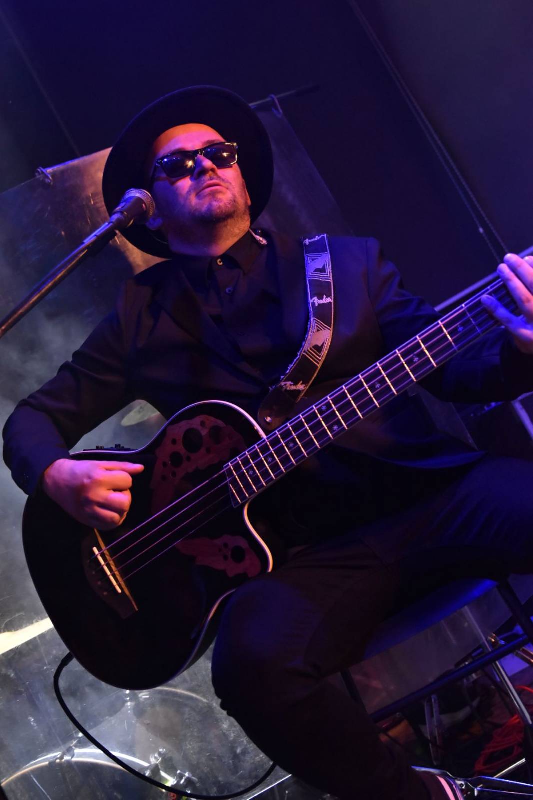 Pekař slaví deset let, v Plzni přehrál to nejlepší ze svých alb