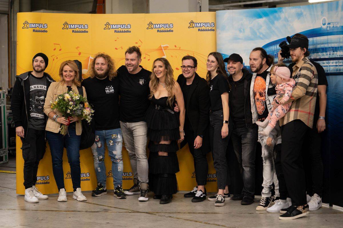 Český mejdan v O2 areně rozjeli Chinaski, Olympic, Čechomor s Lucií Bílou i O5 a Radeček