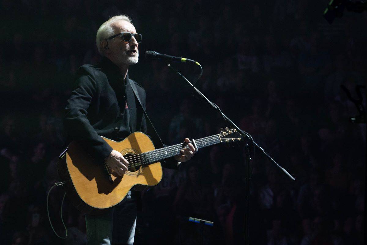 Český mejdan v O2 areně rozjeli Chinaski, Olympic, Čechomor s Lucií Bílou i O5 a Radeček