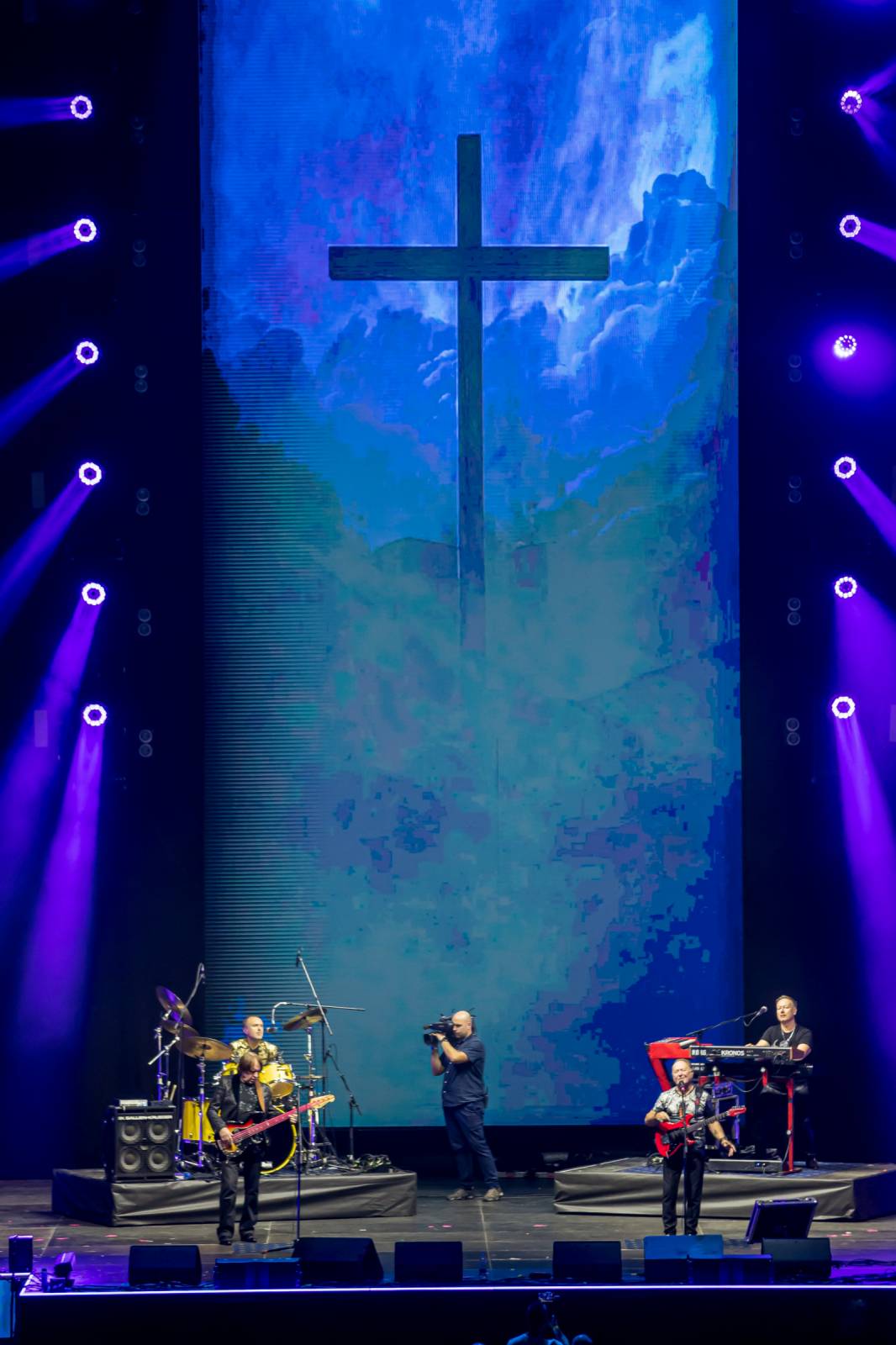 Impuls rozjel v O2 areně český mejdan, pozval na něj Chinaski, Olgu Lounovou, Olympic i 4 Tenory