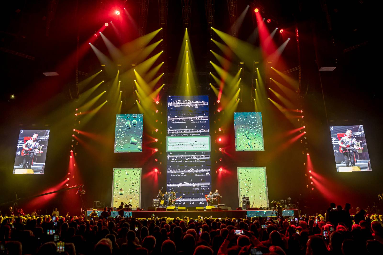 Impuls rozjel v O2 areně český mejdan, pozval na něj Chinaski, Olgu Lounovou, Olympic i 4 Tenory