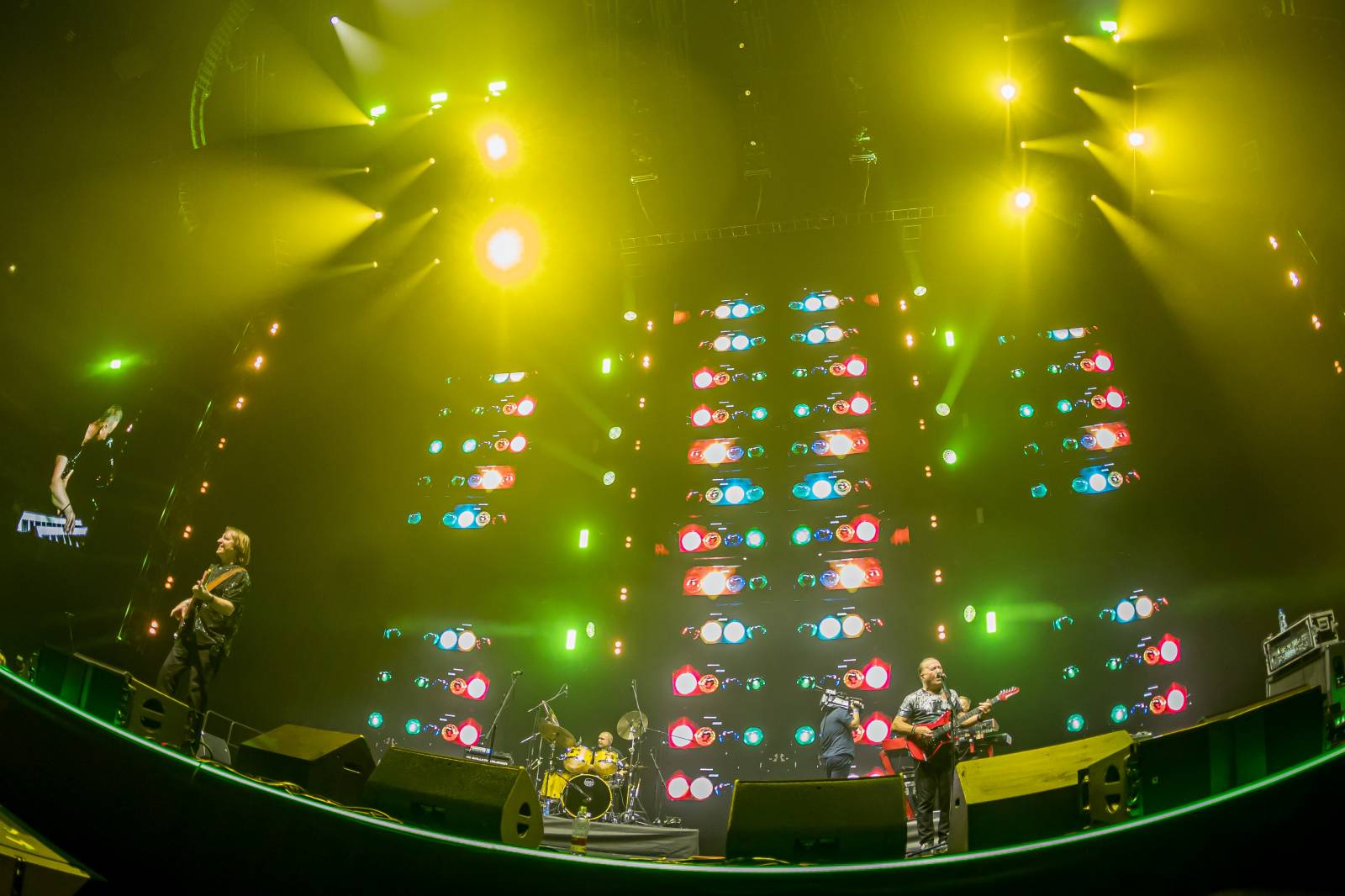 Impuls rozjel v O2 areně český mejdan, pozval na něj Chinaski, Olgu Lounovou, Olympic i 4 Tenory