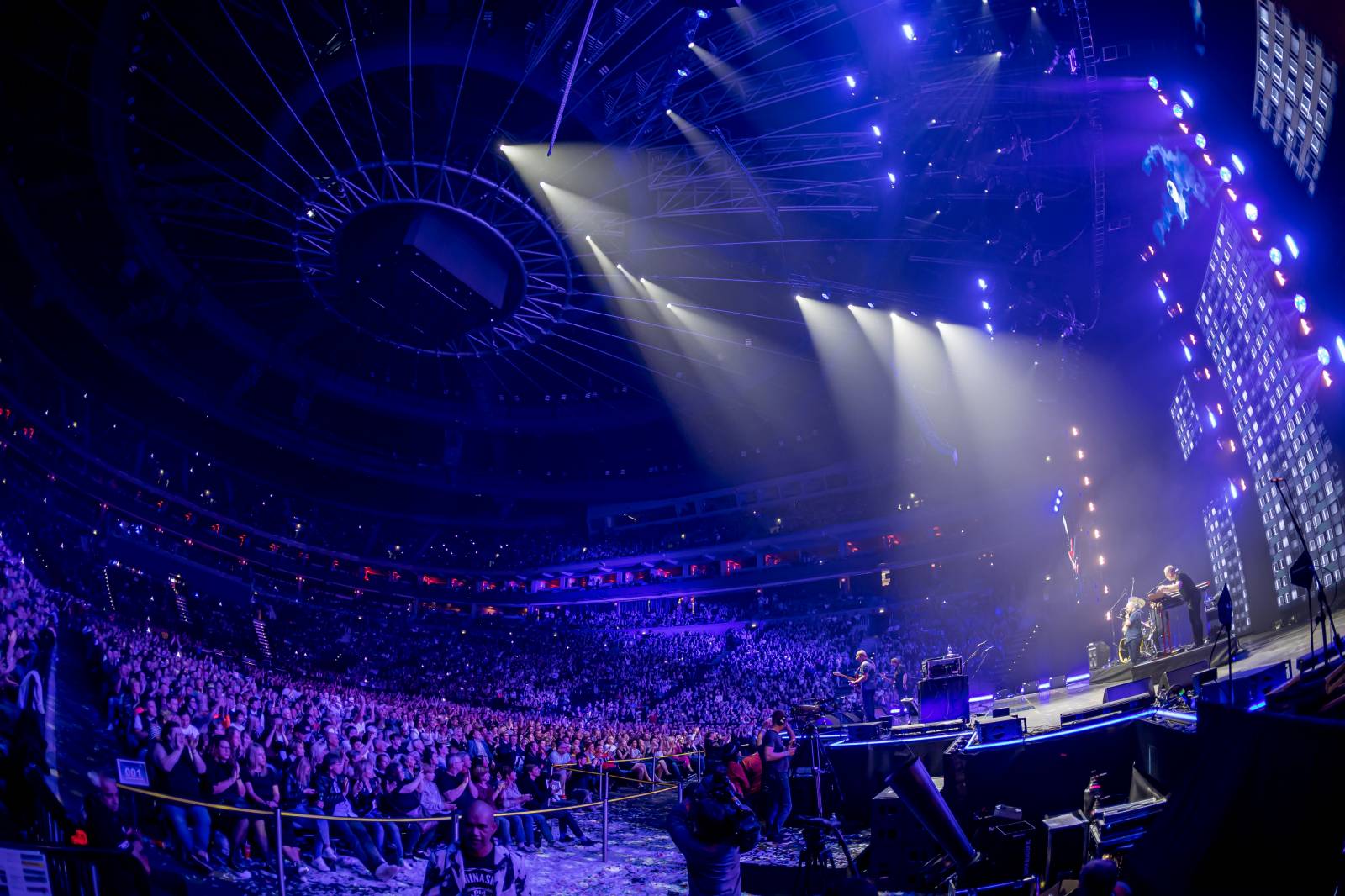 Impuls rozjel v O2 areně český mejdan, pozval na něj Chinaski, Olgu Lounovou, Olympic i 4 Tenory