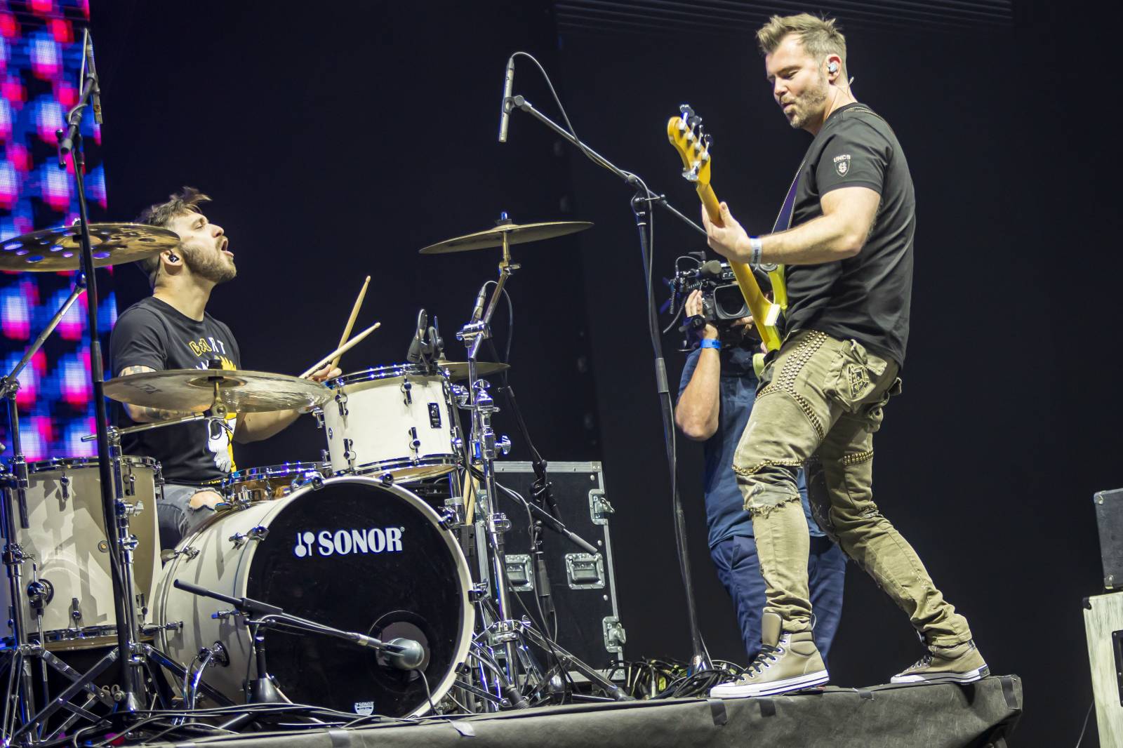 Impuls rozjel v O2 areně český mejdan, pozval na něj Chinaski, Olgu Lounovou, Olympic i 4 Tenory