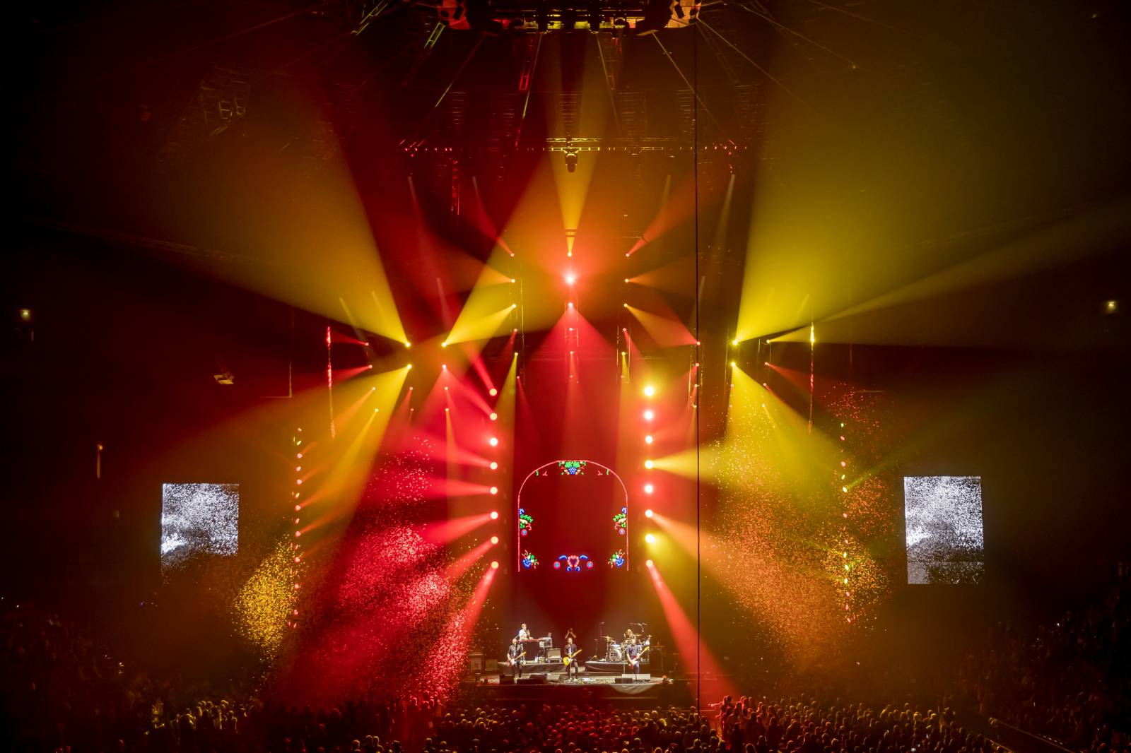 Impuls rozjel v O2 areně český mejdan, pozval na něj Chinaski, Olgu Lounovou, Olympic i 4 Tenory