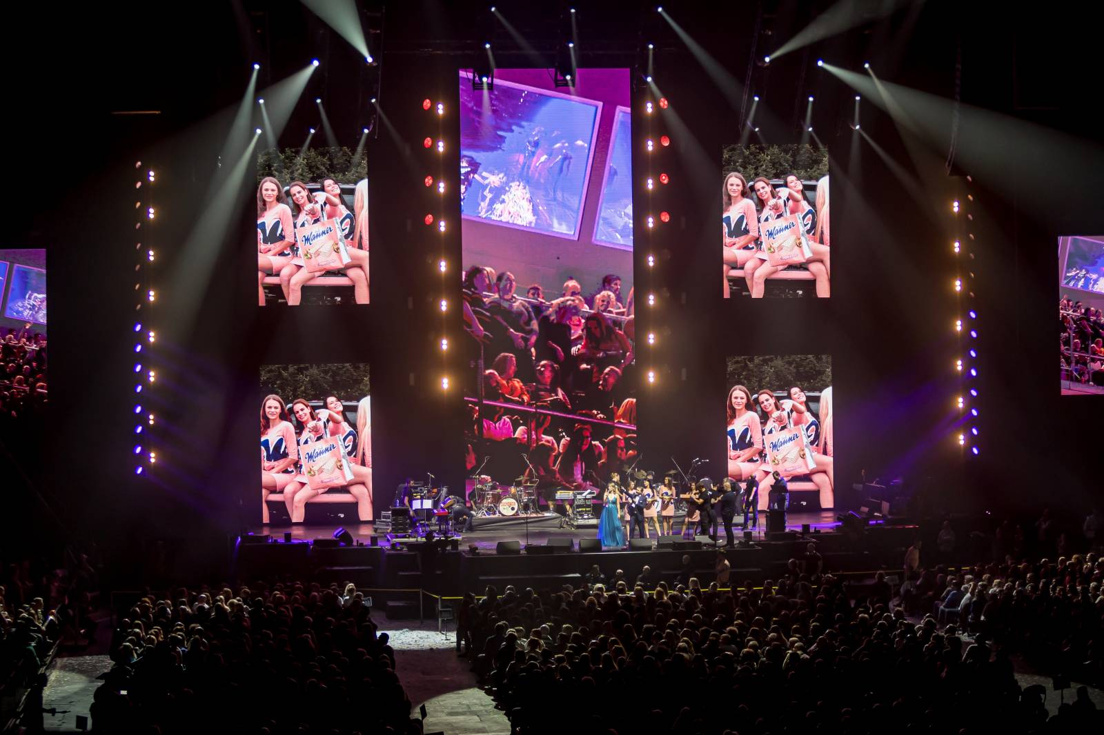 Impuls rozjel v O2 areně český mejdan, pozval na něj Chinaski, Olgu Lounovou, Olympic i 4 Tenory