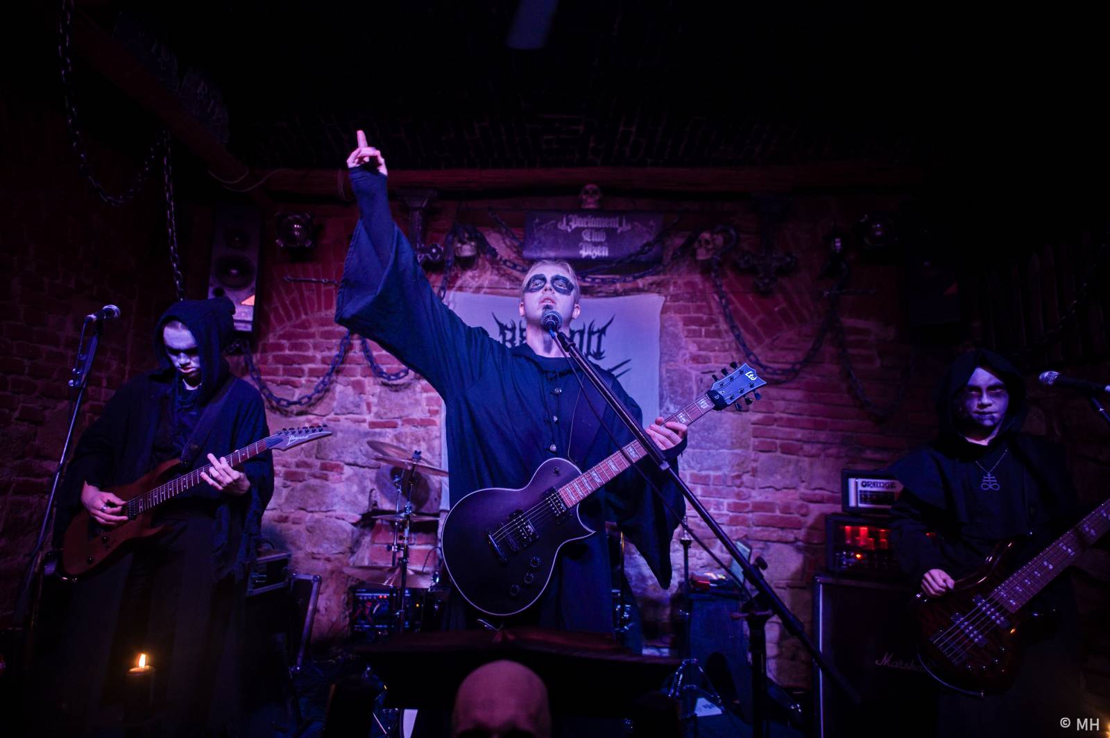 Plzeňský Parlament ovládl metal. Evropské turné v něm zakončili Satan Worship a Spiter