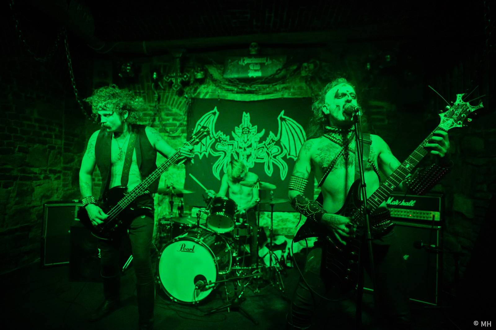 Plzeňský Parlament ovládl metal. Evropské turné v něm zakončili Satan Worship a Spiter