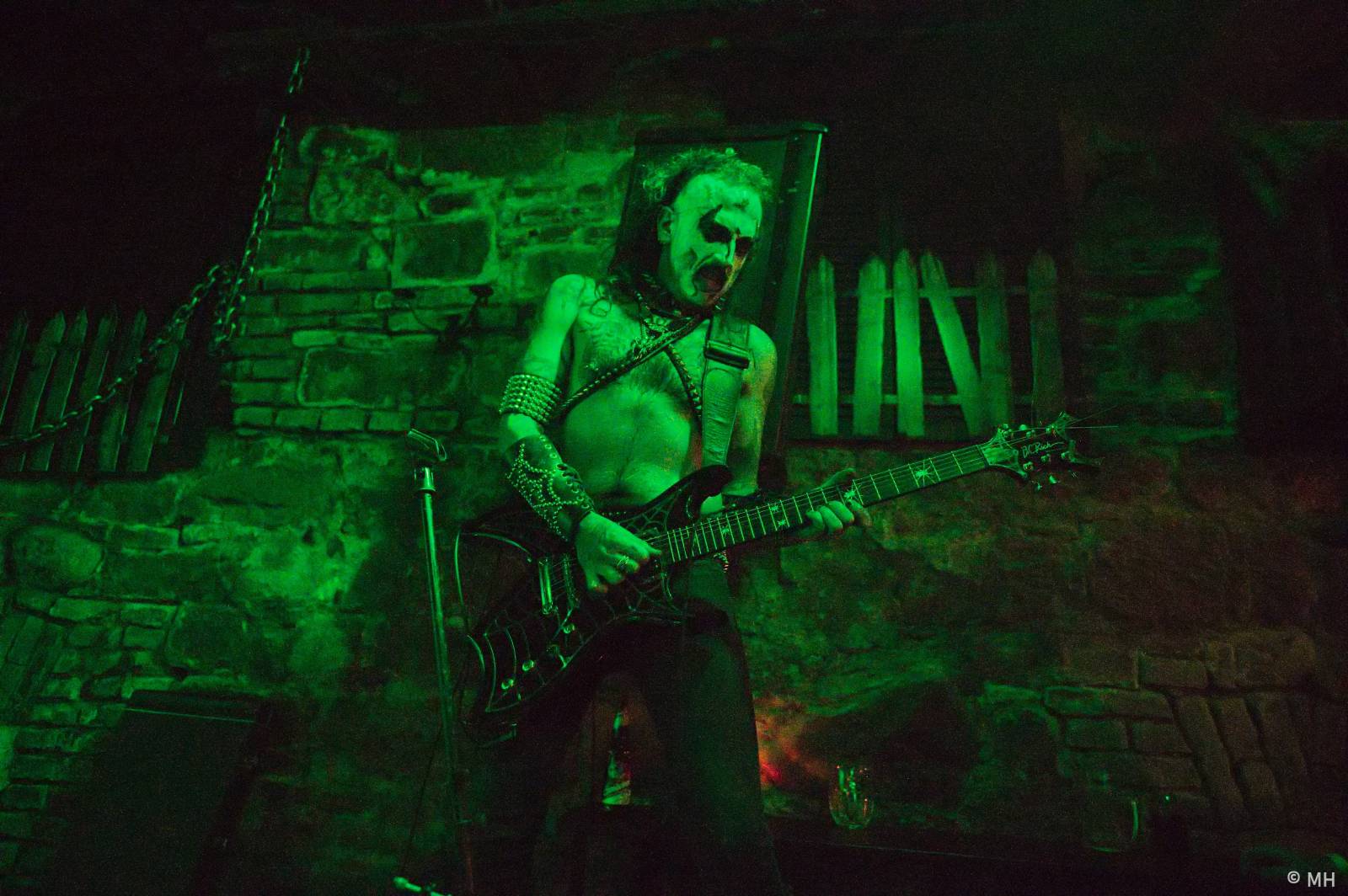 Plzeňský Parlament ovládl metal. Evropské turné v něm zakončili Satan Worship a Spiter