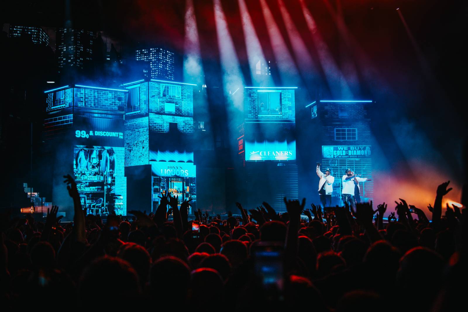 50 Cent se v Praze loučil s českými fanoušky, v O2 areně přehrál své největší hity