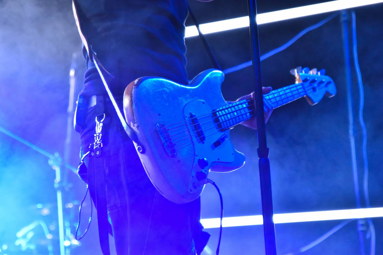 Sofian Medjmedj rozdával v Plzni energii, od fanynky si vysloužil růži