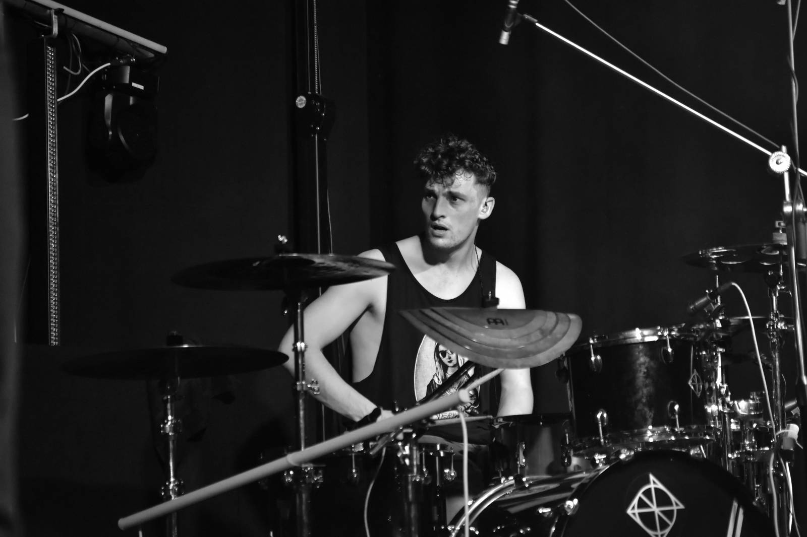 Sofian Medjmedj rozdával v Plzni energii, od fanynky si vysloužil růži